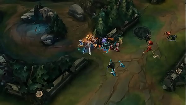 Hombre con orejas de furro se folla a 5 personas