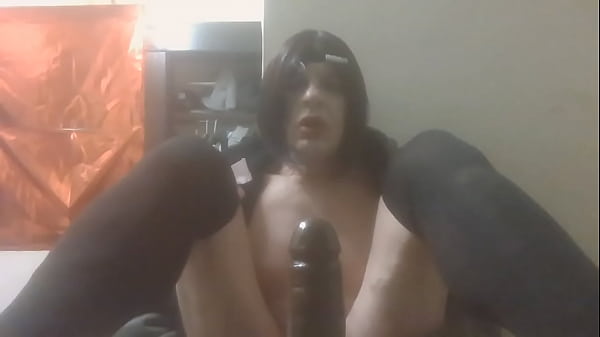 Kabuki Tranny Bitch needs real cock 