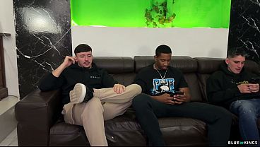 Nonton Double Vaginal Penetration For Petite Brunette, Interracial Gangbang - Sofia Sweet Secret thumbnail
