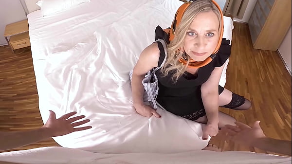 Headscarf Gilf Enjoys First Pov With Stepson thumbnail