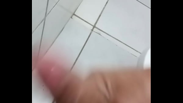 Play MP4 - Homem sozinho