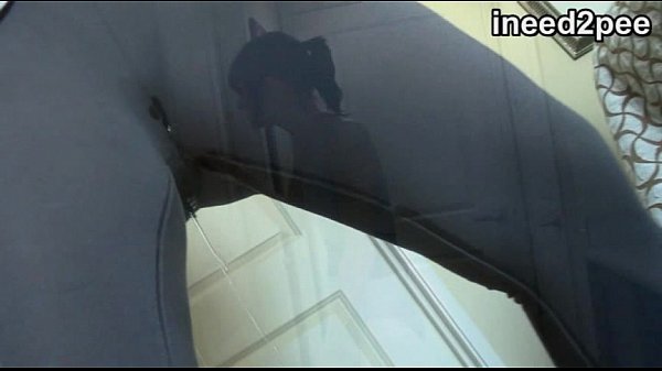 Play MP4 - Spandex & Lycra wetting female desperation 31