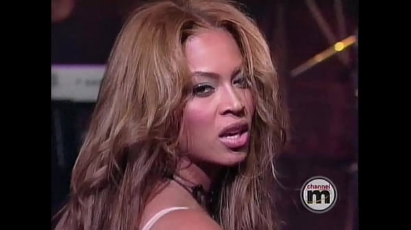 Nonton Beyonc&eacute; She Bad thumbnail