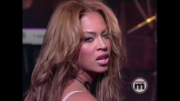 Beyoncé Sexy Live Performance