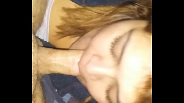 slut gets big_fart while blowing cock