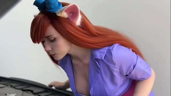Nonton Gadget Hackwrench From Chip 'n Dale Deepthroats And Hard Fucks Till Cum In Pussy thumbnail