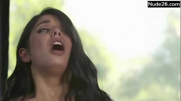 Gina Valentina_Romeo Price