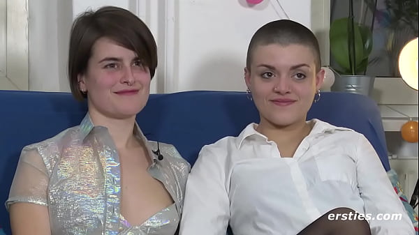 Play MP4 - Luna verw&ouml;hnt Tumpies s&uuml;&szlig;en Arsch