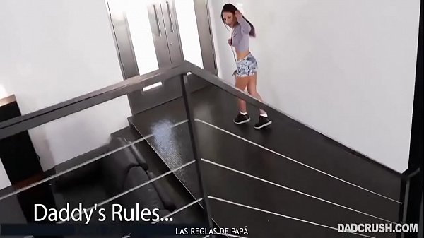 Follando a la hijastra
