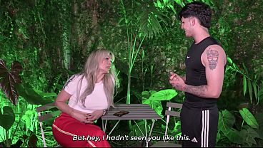 Embarrassing Guy Fucks His Best Friend'_s Big-Titted Mom