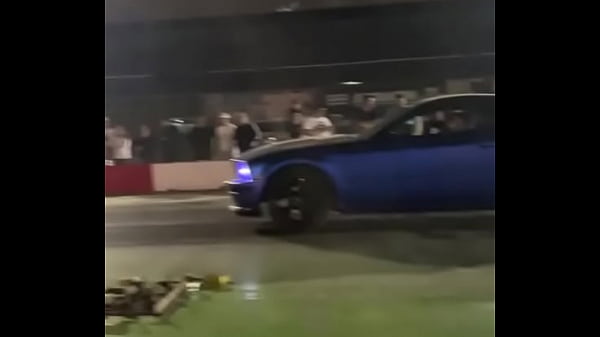 Nonton Follada A Mustang 4.6 thumbnail