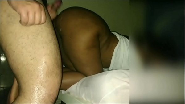 Play MP4 - Fodendo de quatro ela geme gostoso