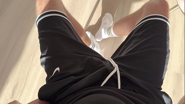 Nonton Stepbrother Accidentally Saw Step Sis Masturbate But His Dick Got Hard And She Take It In Her Pussy thumbnail