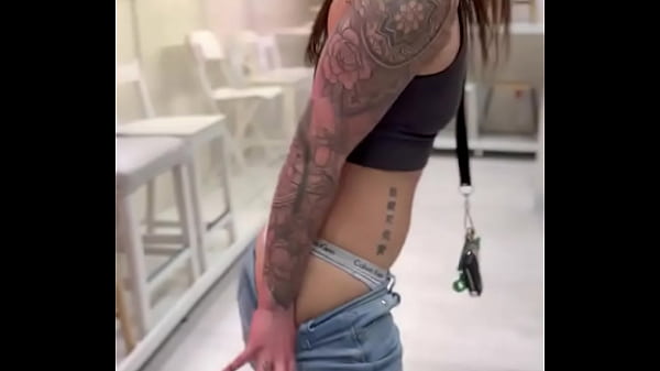 He didn&rsquo;t believe i would pull my pants down in ikea
