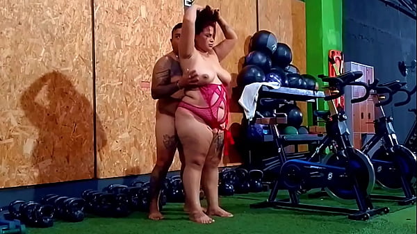 Play MP4 - Fucking slutty Dronil in the public gym&period; This chubby babe sucks my cock in the spinning area and we fuck next to the weights&period; She rides deliciso&period; Can I lend her to you&quest;