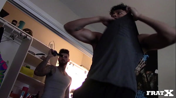 Play MP4 - Dick and Balls