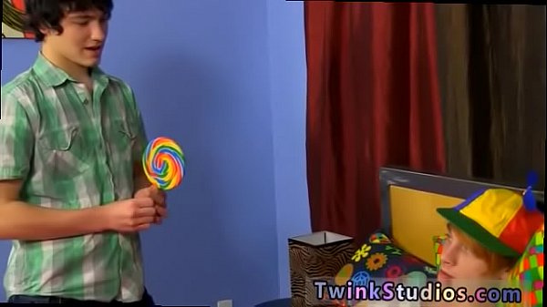 Nude athletes having gay sex Josh Bensan is stunned by Preston