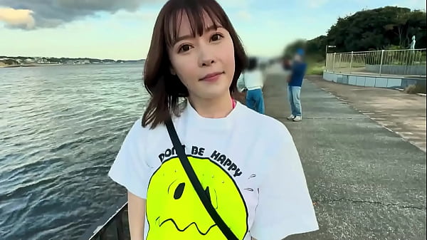 旦那とセックスレスなスタイル抜群人妻とゴム無しハメ撮りしちゃいました久々の肉棒に悦びながら目隠し&両手縛りで感度はビンビンmax！『膣内に射精して 』欲求不満人妻の中出し懇願に応えて本気交尾で中出し&顔射の濃厚2連戦！！ part1