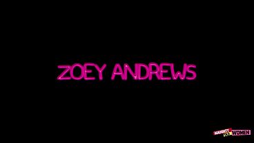 Nonton Dude Gets Busty Blonde Zoey Andrews Fuck Her Enormous Tits thumbnail
