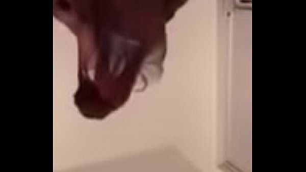 Play MP4 - yellow dick pleaser