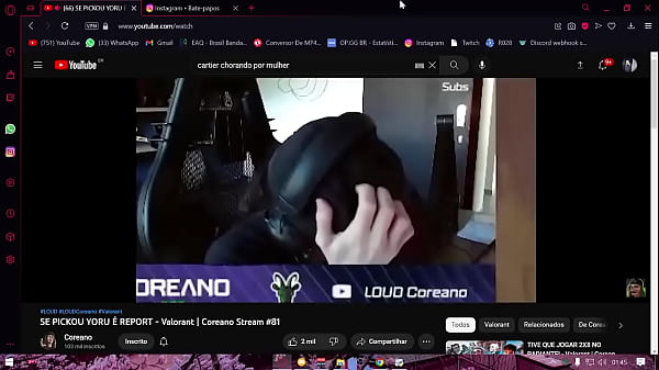 Micka da boca apertada