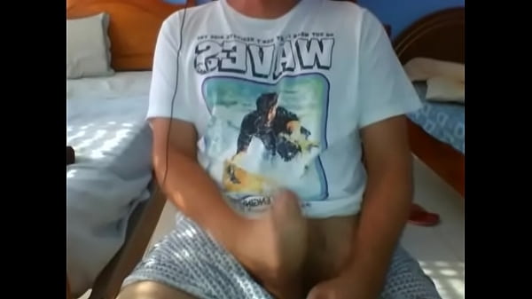 Play MP4 - Me just jerking