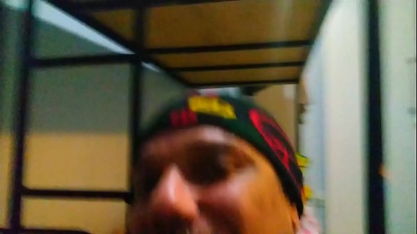 ROLOU O PRIMEIRO MENAGE_DO BBBB BIG BRASIL BLUEZAO FLAKAEL VLOGS FADA MEL E CAMILA_FLOWERS