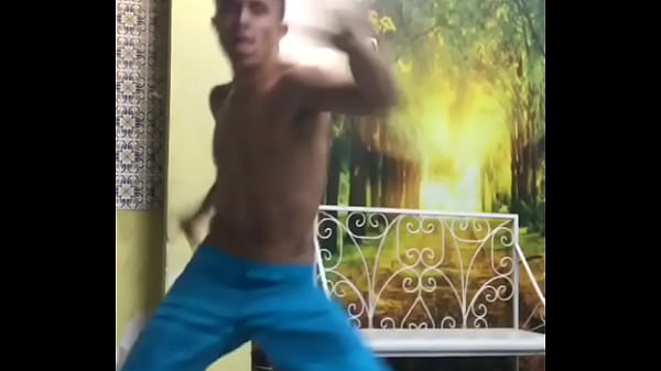 Play MP4 - MODINHA DE DAN&Ccedil;AR SEM CUECA NO INSTAGRAM