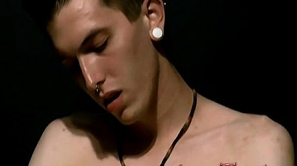 Zach Carter's First Time 