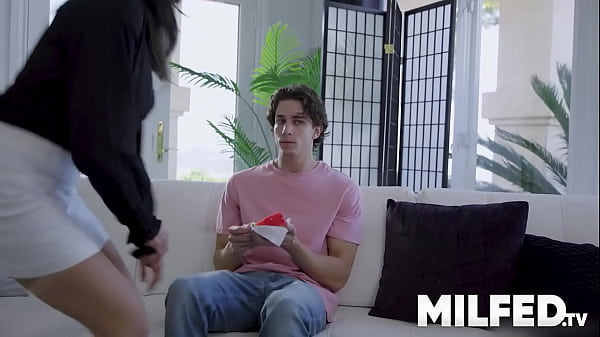 Play MP4 - Hot Mom-in-Law Seduces with Forbidden Touch