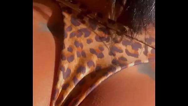 Nonton Imagina Sem Esse Biquini ? thumbnail