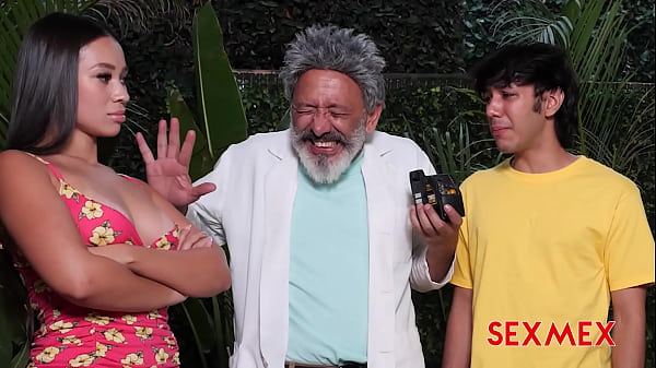 Sexmex hottie gets fucked by an evil clone daniela andrea rick y martin