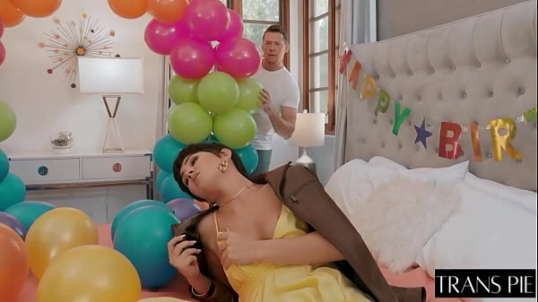 Play MP4 - Daisy taylor trans big cock