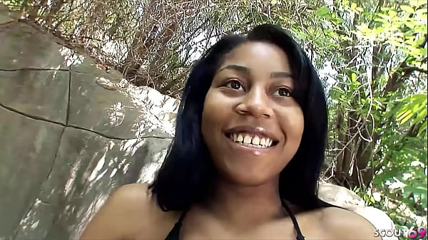 Skinny Ebony Girl First Time Casting Sex thumbnail