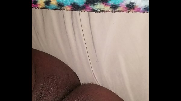 Up close wet pussy play(toy keptdying)