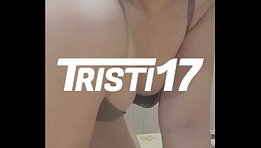 Nonton Bahan Buat Kamu Crot thumbnail