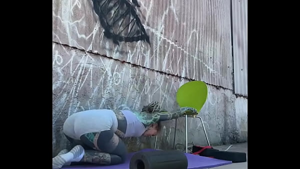 Nonton Are You Into Yoga ? - Update #374 (2024-08-09t13:24:45.000z) thumbnail