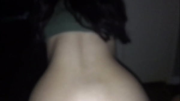 Play MP4 - ella solita se clava