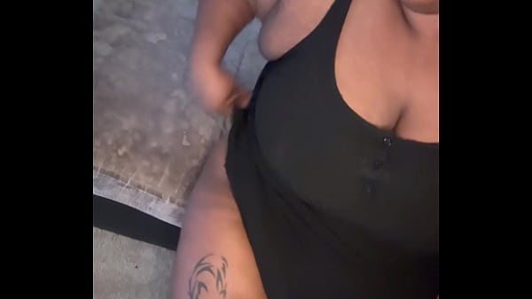 Sexy bbw Remi getting pounded missionary