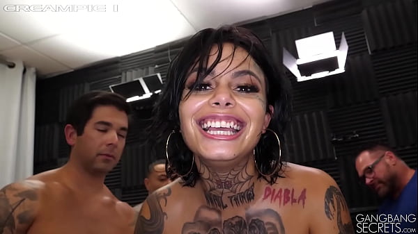 Not a single drop of cum gets spilled with you kinsley