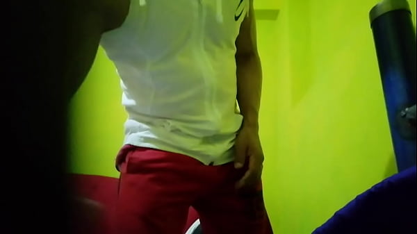 Nonton Se Te Antoja La Verga De Un Hombre Fit thumbnail