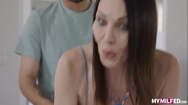 Play MP4 - Ray Veness Gets Birthday Surprise