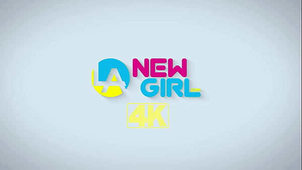 Nonton Adorable Brown-haired Model Got Seduced By The Producer thumbnail