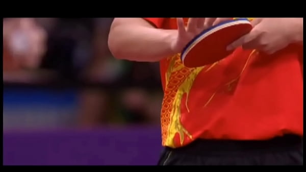 Los pana boys juegan pingpong con la hermanastra "pich&oacute;n nos atrapa" 