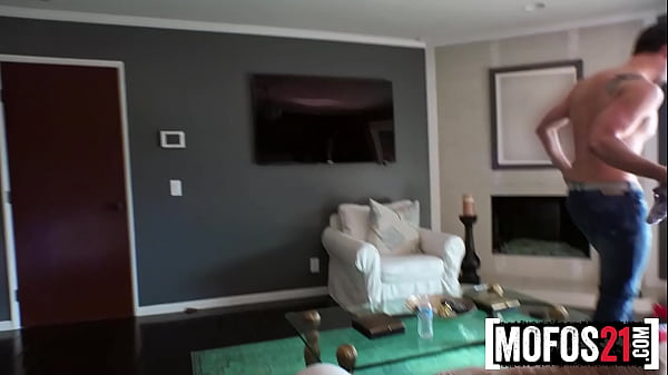 Her Boyfriend Caught Her_With Her Secret_Lesbian Girlfriend - MOFOS21