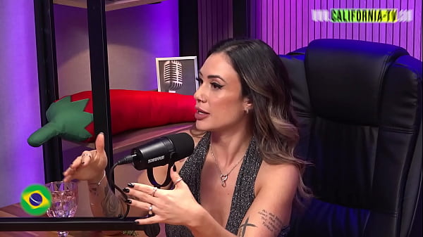 Nonton Maisa Telling Her Fetish Experiences thumbnail