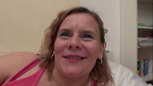 Mature_Chubby Blonde in_threesome 4852_3 1 1