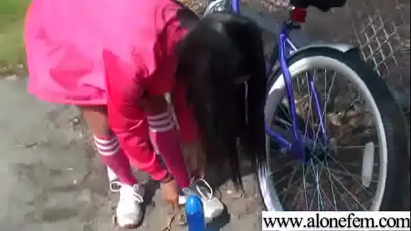 Camera catch sexy teen amateur girl masturbating video 02 