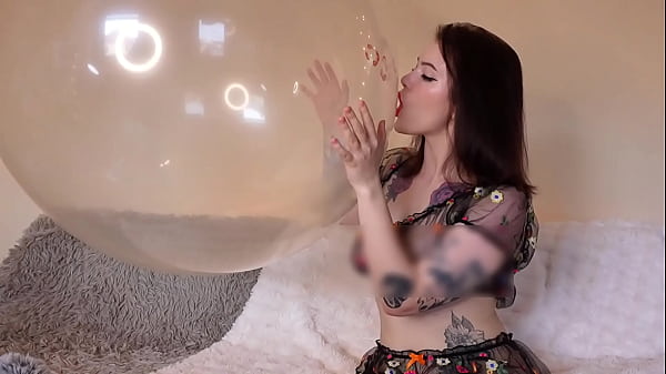 Transparent balloon kissing