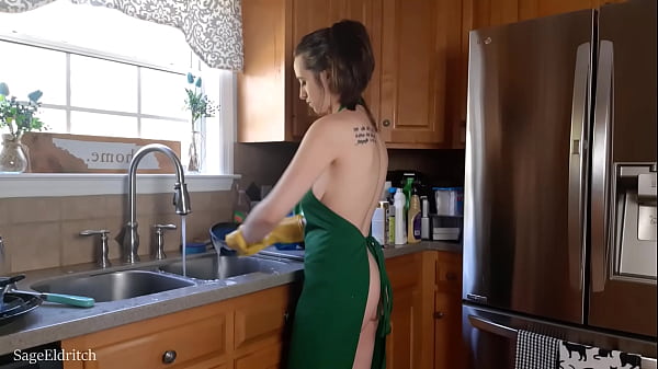 Sage Eldritch Dishwashing Nude In A Starbucks Apron thumbnail